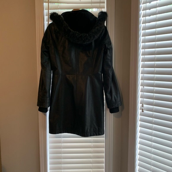 Danier winter leather jacket - Picture 3 of 12